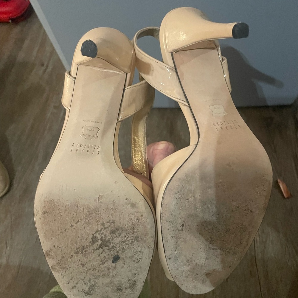 Barely Worn Stuart Weitzman Nude Pumps - image 6